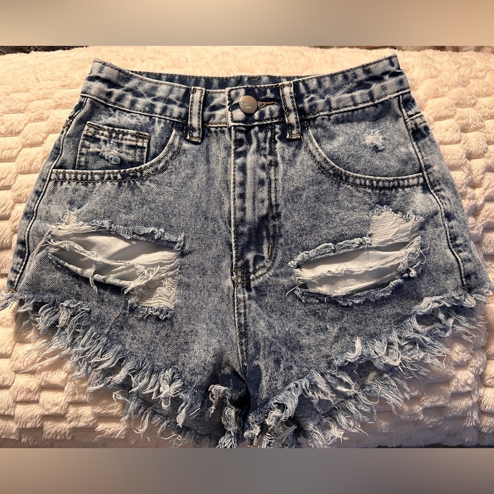 SHEIN Distressed Denim Shorts, XXS